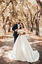 Hermosos vestidos de novia largos de satén con hombros descubiertos y corte A