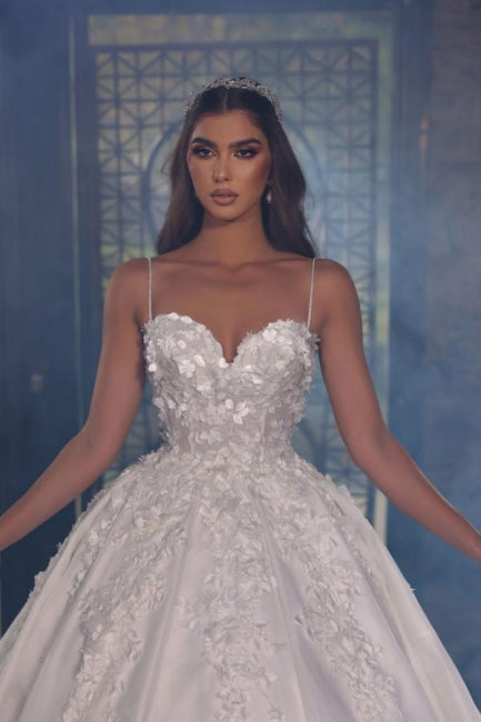 Wunderschöne lange A-Linie Träger Satin Applikationen Brautkleider mit Spitze