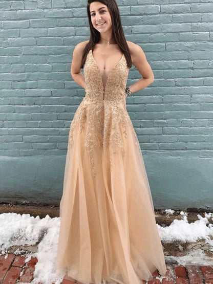 Wunderschönes langes rückenfreies A-Linien-Ballkleid aus Tüll mit V-Ausschnitt