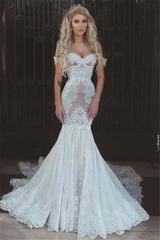 Wunderschönes schulterfreies Brautkleid aus Spitze im Meerjungfrauenstil
