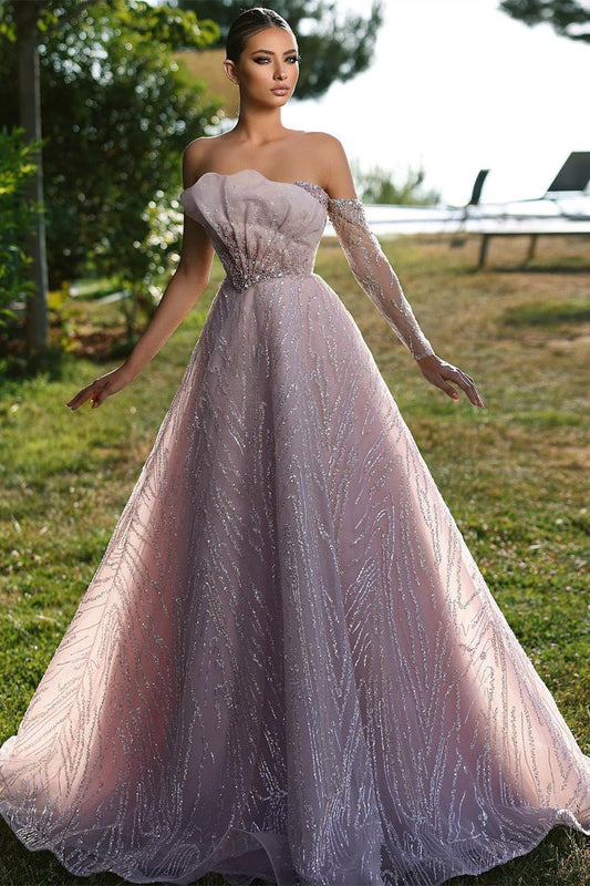 Wunderschönes schulterfreies, langärmliges A-Linien-Ballkleid mit Rüschen