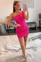 Wunderschöne One-Shoulder-Pailletten-ärmellose kurze Homecoming-Kleider