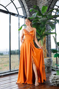 Hermoso vestido de fiesta de un solo hombro sin mangas con lentejuelas y abertura en forma de A