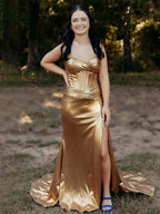 Bencelina | Meerjungfrau Sweetheart Grün Metallic Langes Ballkleid mit Schlitz