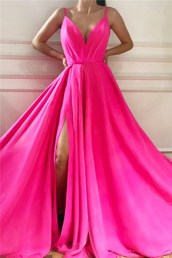 El mejor vestido de fiesta largo de gasa con escote en V y corte A con abertura