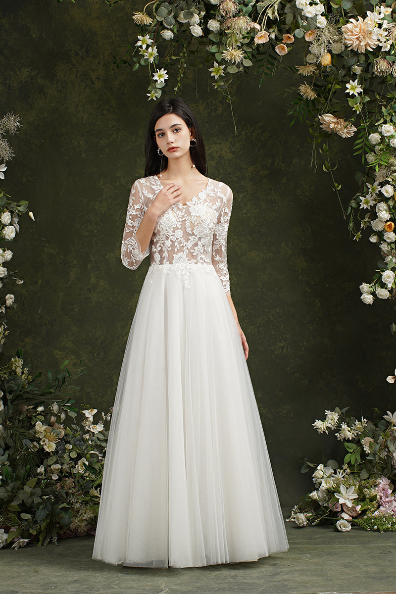 Biztunnel Langes A-Linien-Brautkleid mit Herzausschnitt und Chiffonspitze und Ärmeln