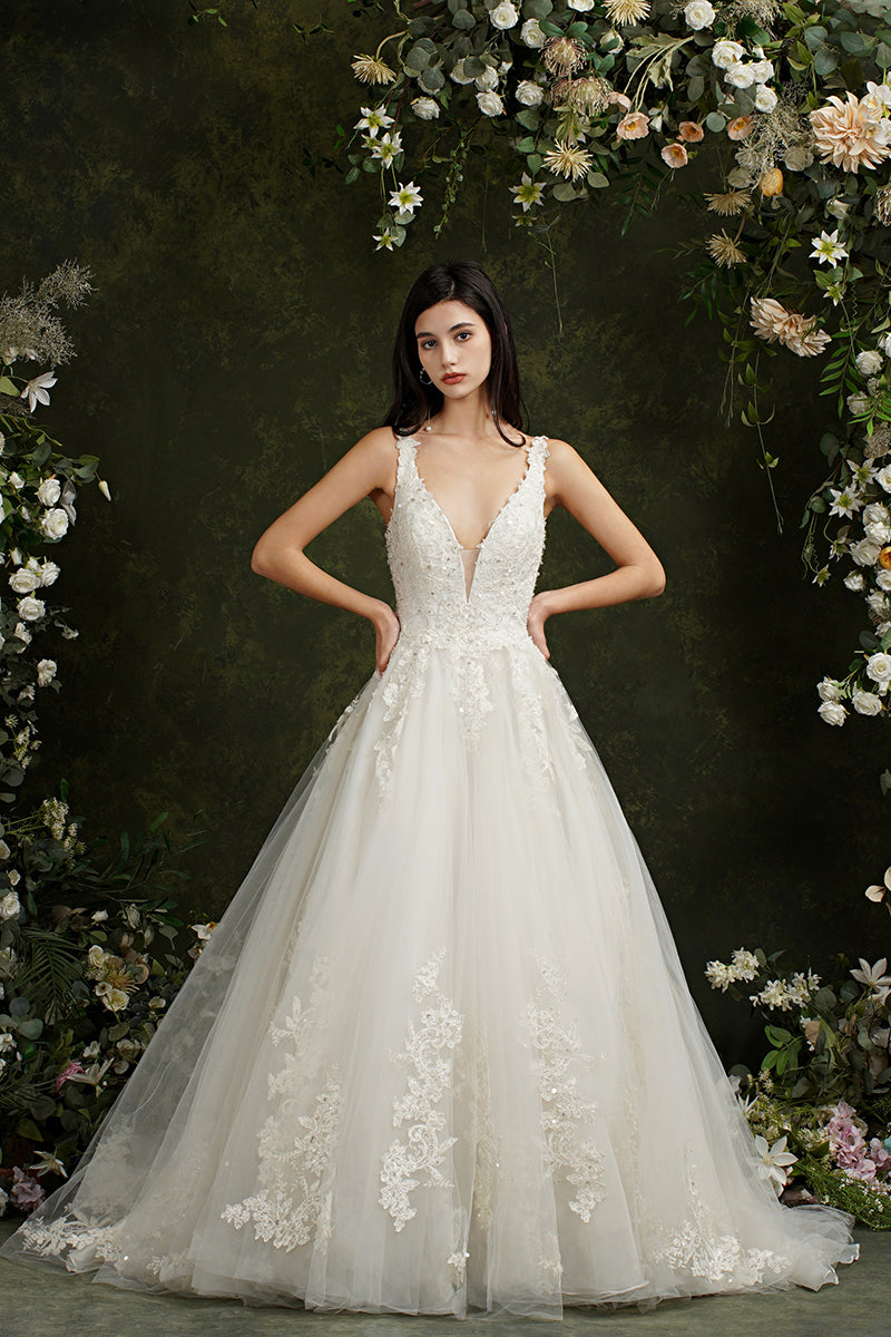 Vestidos de novia Biztunnel largos de corte A con escote en V, tul, encaje y espalda descubierta