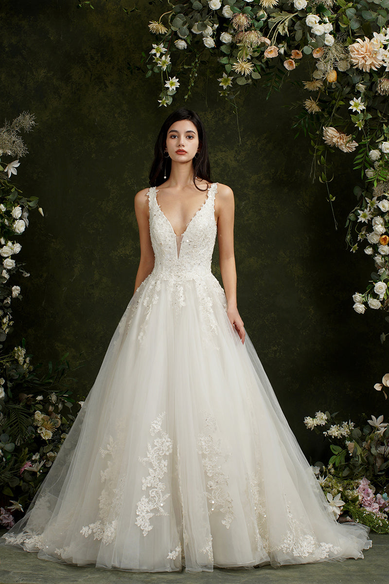 Vestidos de novia Biztunnel largos de corte A con escote en V, tul, encaje y espalda descubierta