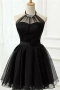 Vestidos de fiesta cortos negros de tul con escote halter, sin mangas y corte en A