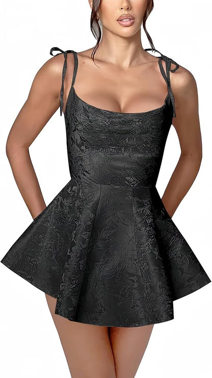 Vestido de fiesta corto de satén sin mangas con tirantes finos y corte en A para el regreso a casa. Vestidos de fiesta de jacquard.