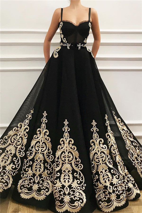 Vestido de fiesta negro largo de tul con escote en forma de A y bolsillos