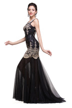Vestidos formales negros de corte sirena con escote redondo y largo