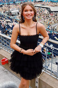 Schwarzes kurzes Homecoming-Kleid aus Tüll mit Spaghettiträgern