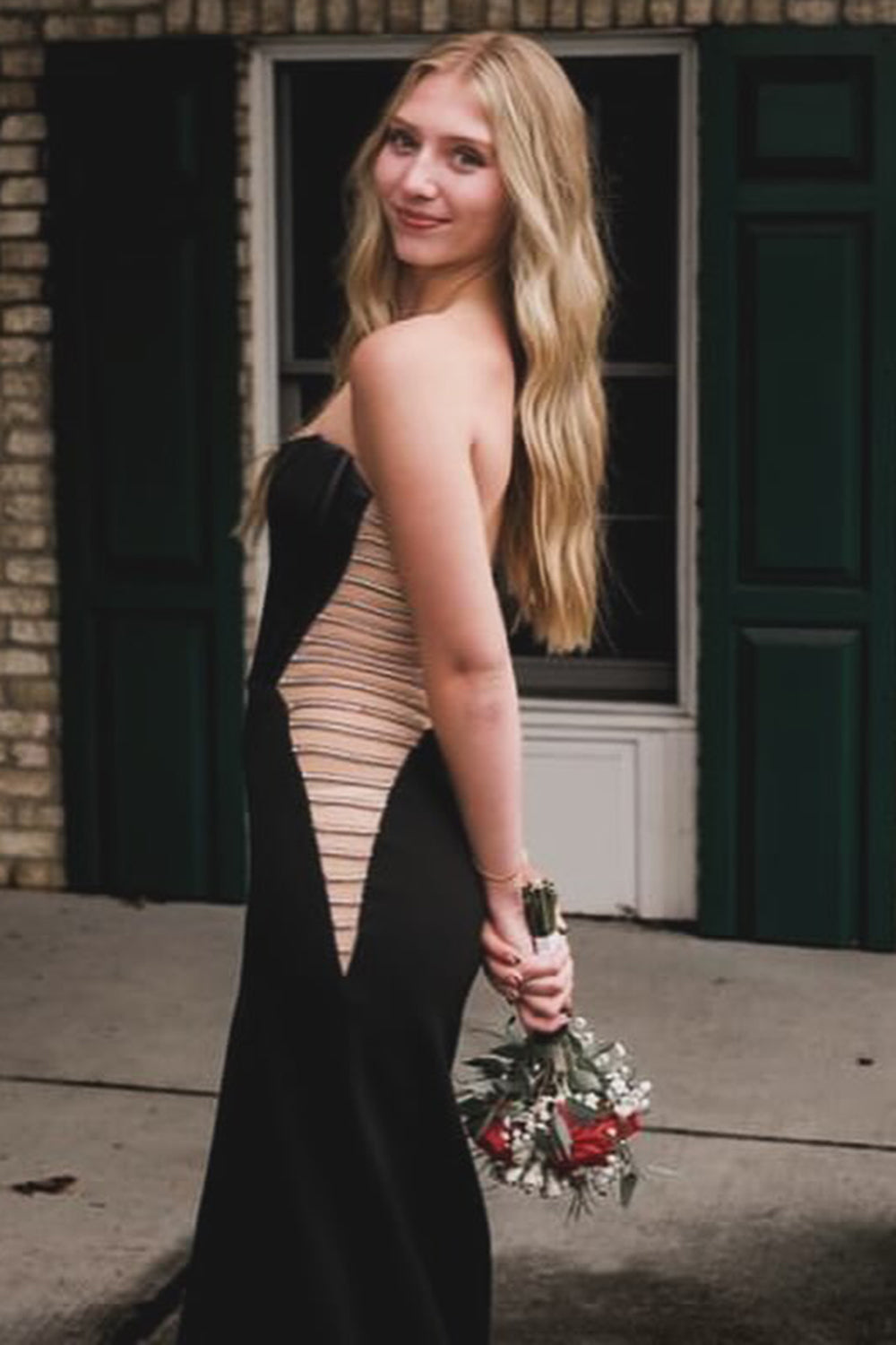 Beatrix | Schwarzes trägerloses Meerjungfrau-Cut-out-Langkorsett-Ballkleid mit Schlitz