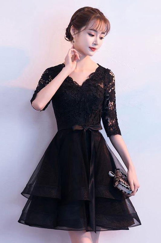 Schwarzes kurzes Ballkleid mit V-Ausschnitt und Spitzentüll Schwarzes Homecoming-Kleid PD150