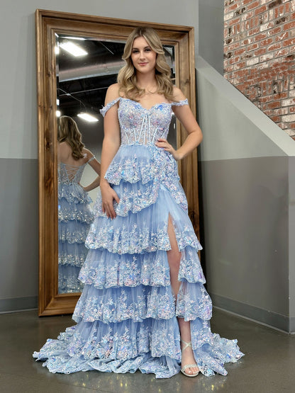 Capri | Vestido de fiesta princesa de lentejuelas de cristal azul, corte A, hombros descubiertos y volantes de encaje