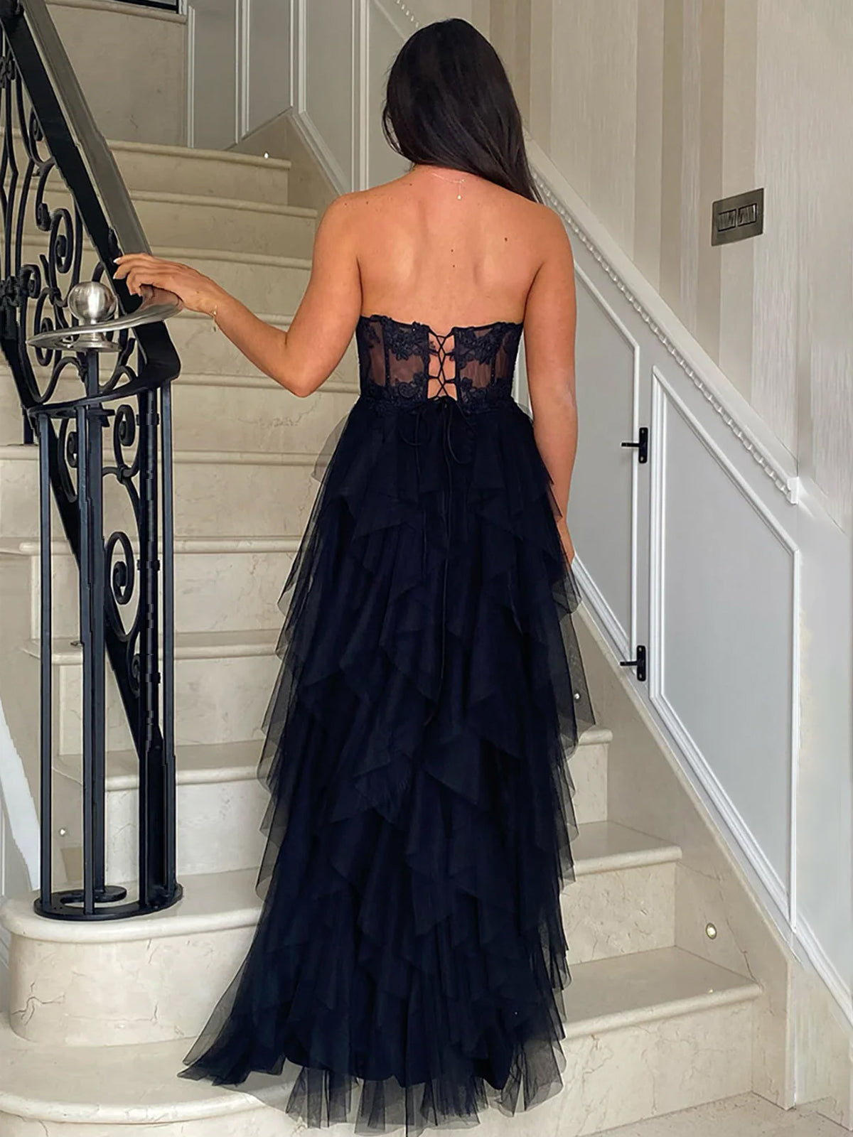 Adella | A-Linie Tüll Blush Stufenkleid Langes Korsett Trägerloses Ballkleid mit Applikationen