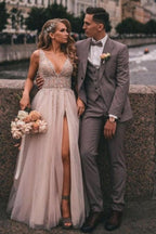 Boho A-Linie V-Ausschnitt Schlitz Brautkleider mit Spitze