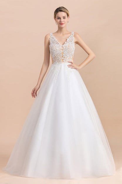 Vestido de novia bohemio largo de corte A con escote en V, tirantes finos, apliques de tul y encaje