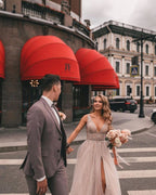 Langes Boho-Brautkleid mit A-Linie und V-Ausschnitt, Tüllapplikationen und Spitze und Schlitz
