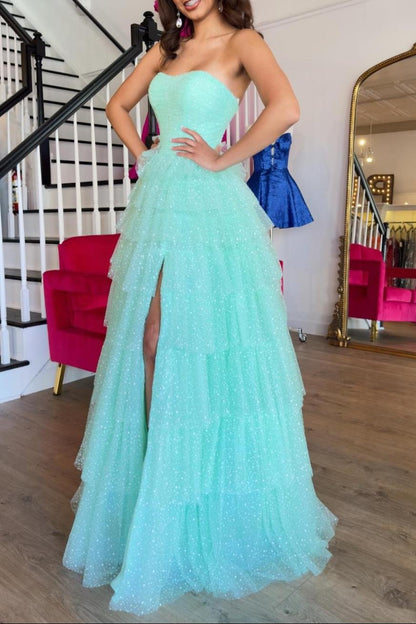 Brigitta | Vestido de fiesta largo azul aguamarina con escote en forma de A y tul con capas y abertura