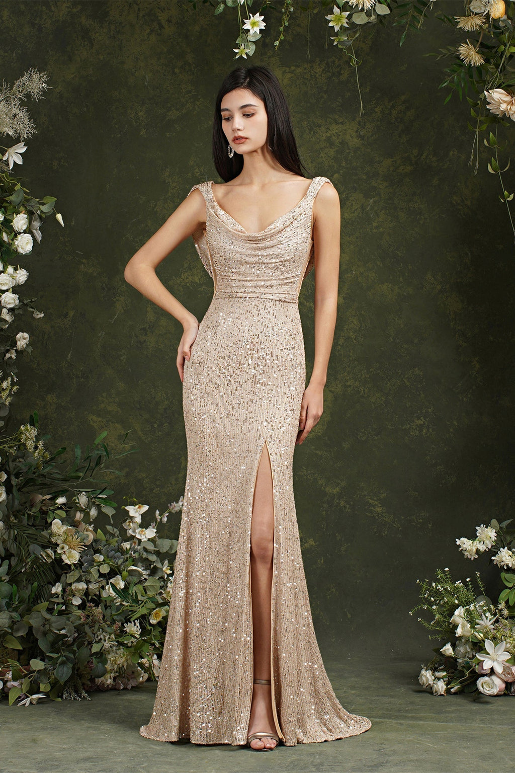Brillantes rückenfreies Meerjungfrau-Brautjungfern-/Ballkleid mit U-Ausschnitt und Pailletten und Seitenschlitz