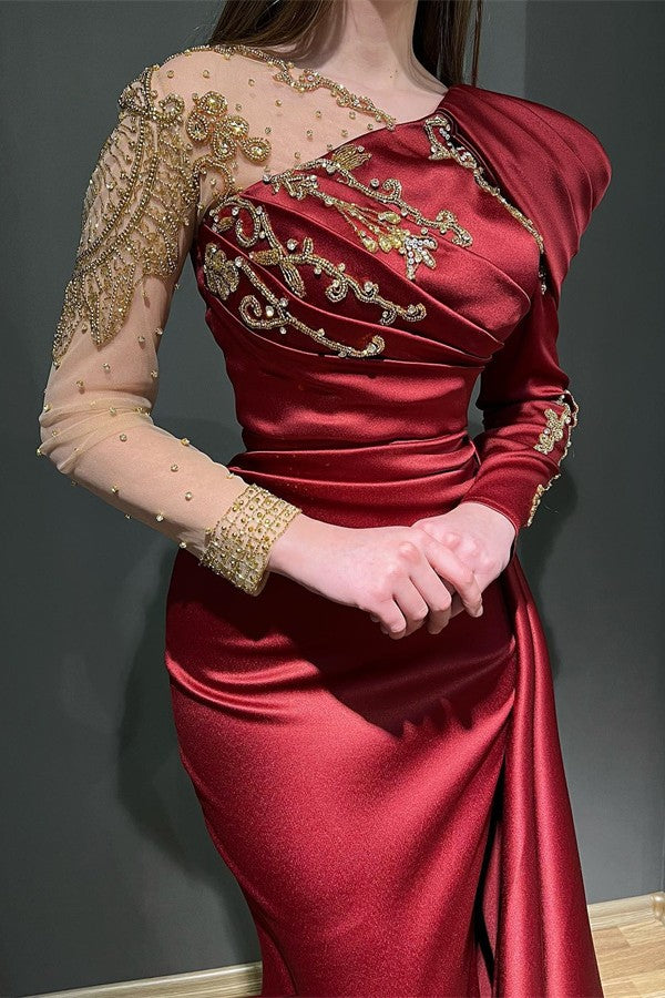 Vestido de fiesta largo color burdeos con corte sirena, volantes asimétricos de tul satinado y mangas