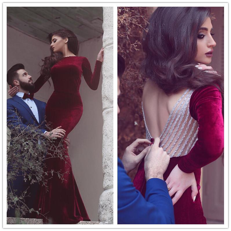 Vestido formal de fiesta de terciopelo con escote sirena, largo burdeos, sin espalda y mangas