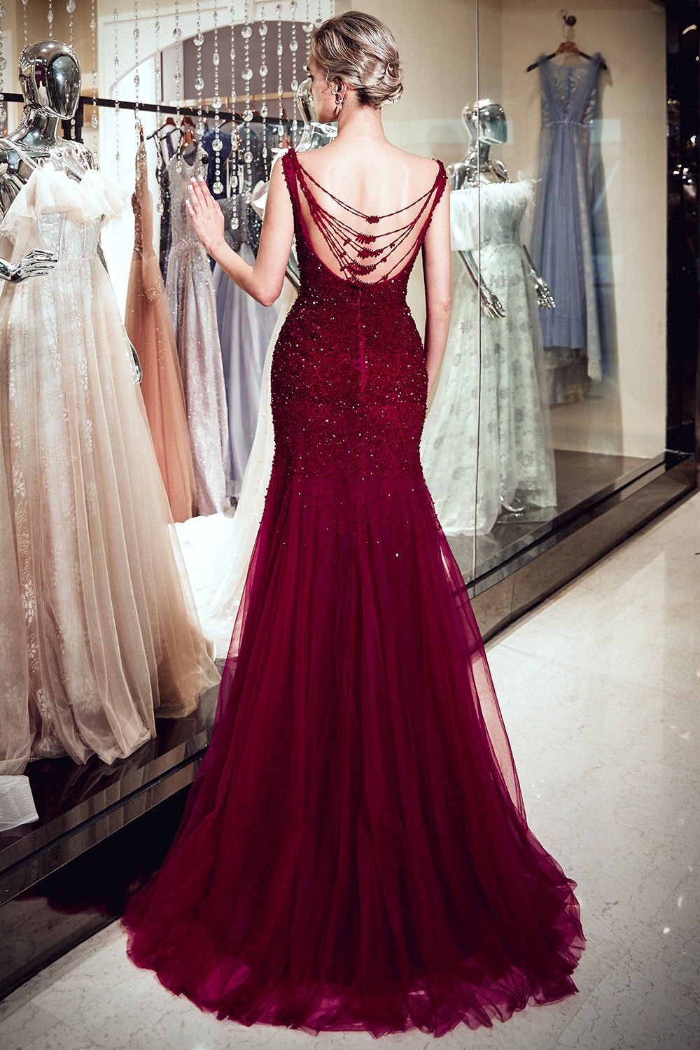 Vestidos de noche largos de sirena en tul con lentejuelas color burdeos