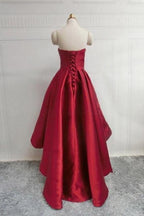 Burgunderrotes Satin-Abendkleid mit Herzausschnitt und hohem Schlitz, kurzes Ballkleid PD303