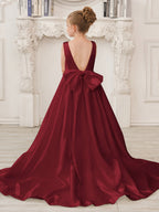 A-Linie Prinzessin Ärmelloses Satin Blumenmädchenkleid mit Schleppe und Schleife 
