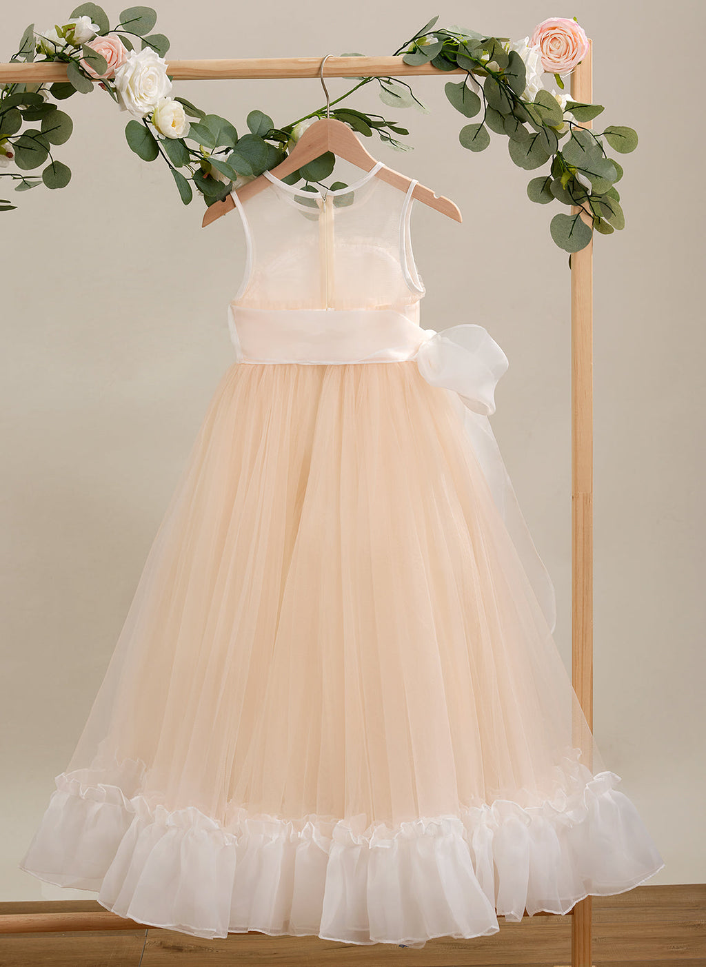 Vestido rosa de tul y organza con corte en A hasta el suelo (010226975)