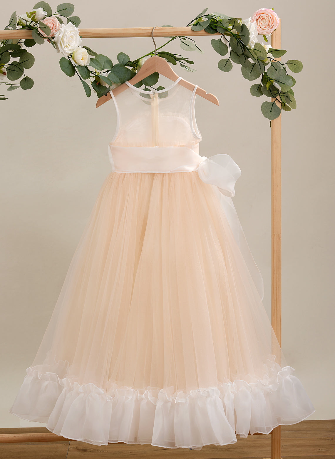Vestido rosa de tul y organza con corte en A hasta el suelo (010226975)