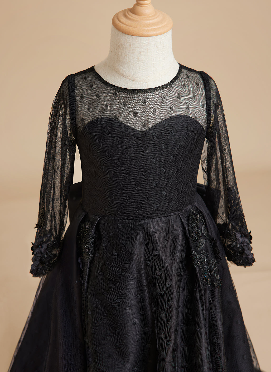 Duchesse-Linie/Princess-Linie Satin Sweep/Pinsel zug Schwarzes Kleid 