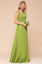 Vestido de dama de honor verde largo y sencillo con mangas cortas