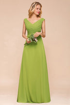 Vestido de dama de honor verde largo y sencillo con mangas cortas