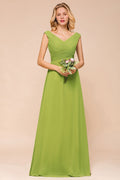 Vestido de dama de honor verde largo y sencillo con mangas cortas
