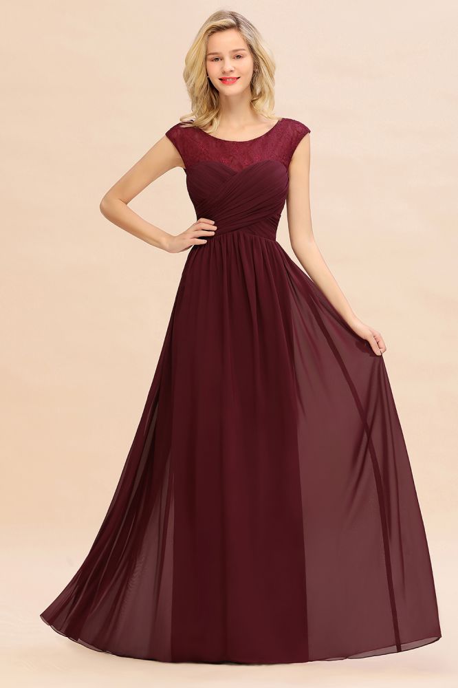Vestido de dama de honor largo hasta el suelo de gasa color burdeos con mangas cortas