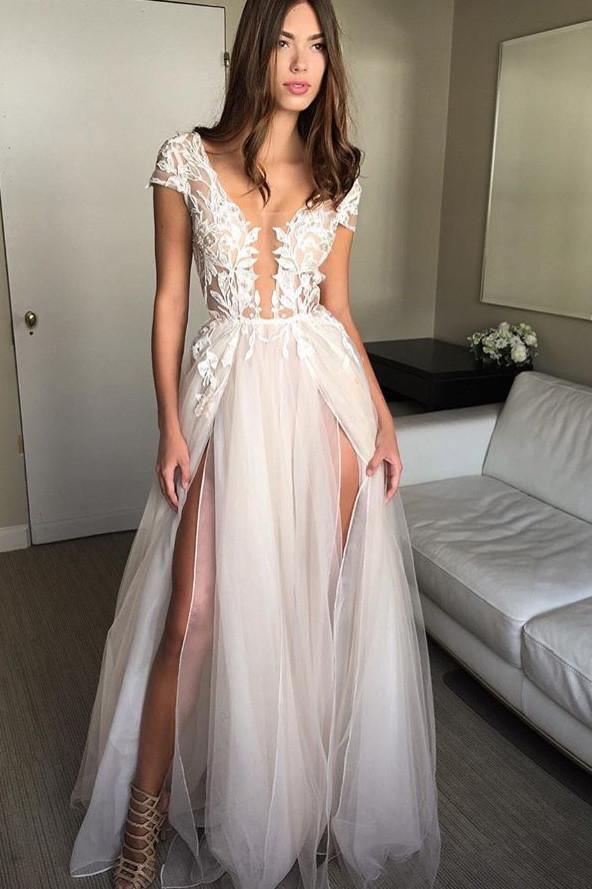 Flügelärmeln tiefem V-Ausschnitt Ballkleid mit Applikationen Sexy Split Brautkleider PG902