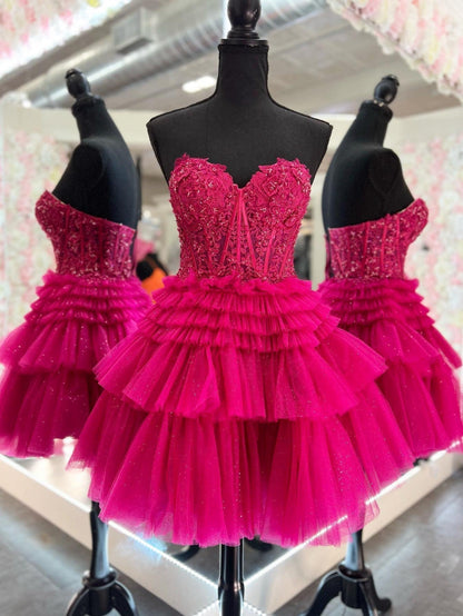 Ivy | Kurzes A-Linien-Heimkehrkleid aus Spitze mit Herzausschnitt