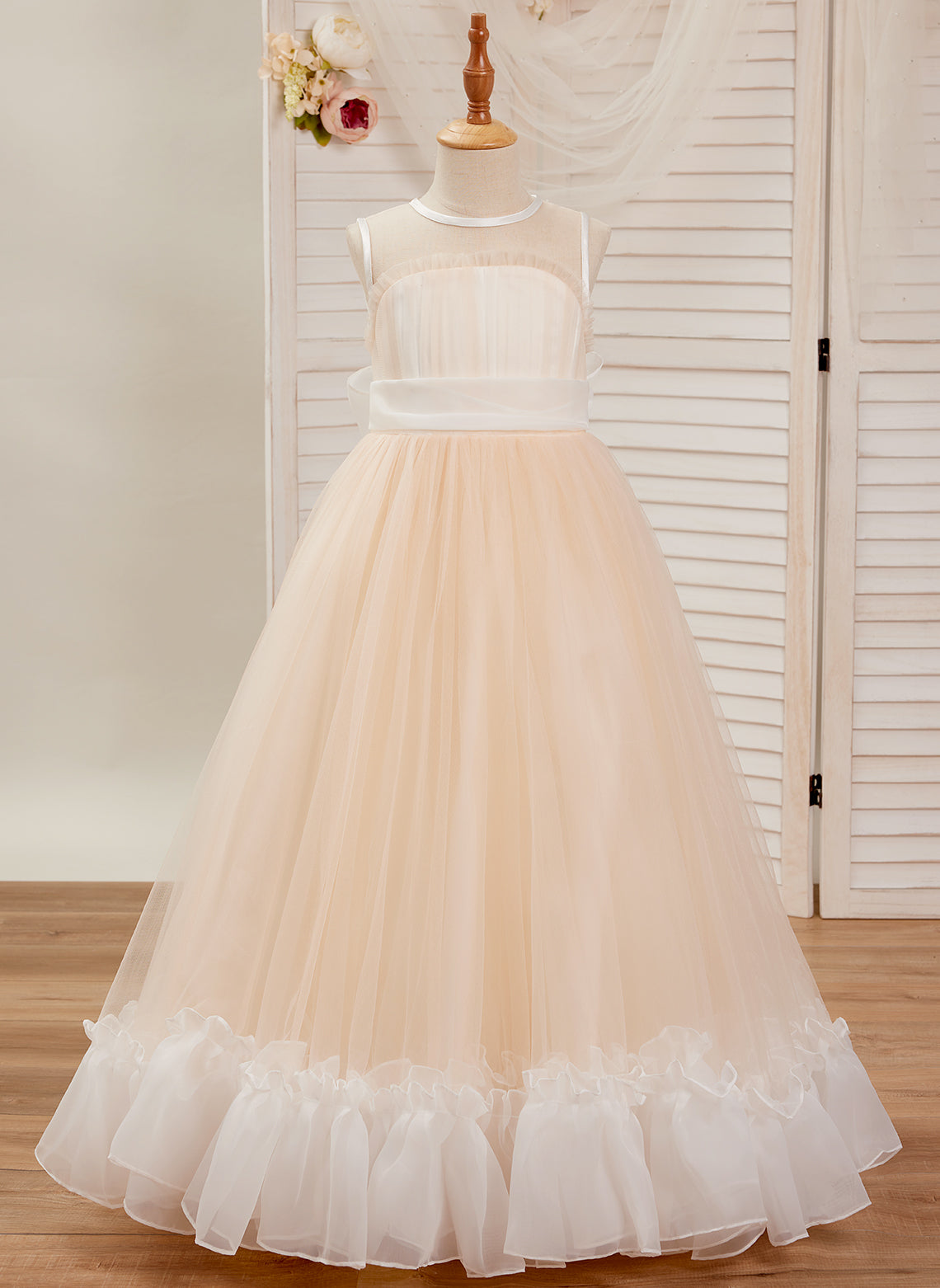 Vestido rosa de tul y organza con corte en A hasta el suelo (010226975)