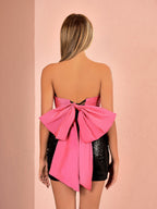 Celestia | Vestido de fiesta fucsia con lentejuelas, sin tirantes y lazo negro