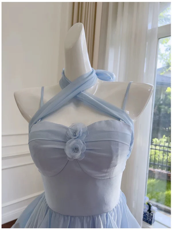 Vestido de fiesta sencillo de gasa con tirantes finos en azul Y8581