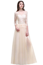 Champagnerfarbenes A-Linien-Abschlussballkleid mit Spitzenapplikationen