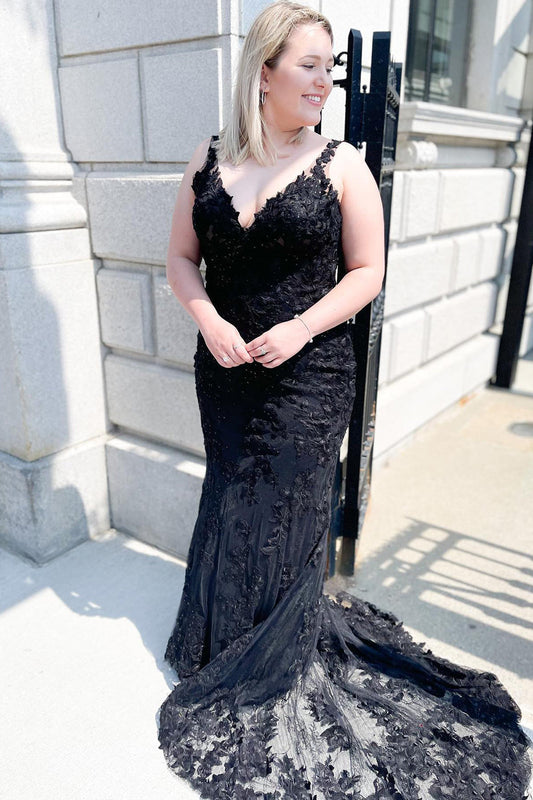 Vestido de fiesta negro encantador de tul con escote en V y encaje de sirena y espalda abierta