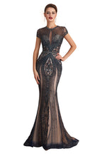 Charmantes Meerjungfrau-Ballkleid mit Flügelärmeln und Perlenbesatz, Rundhalsausschnitt, Abendkleid