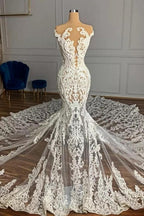 Vestido de novia de tul con apliques y corte sirena, sin mangas y con diseño de jardín de joyas