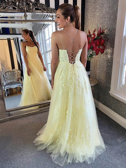 Encantadores vestidos de graduación formales de tul con encaje y espalda descubierta, largos y corte A