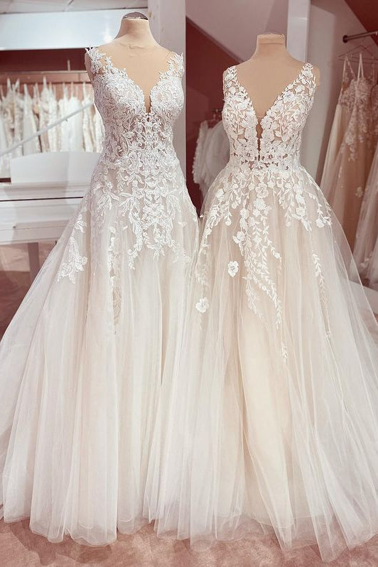 Vestido de novia encantador de tul con encaje, apliques y escote en V y corte A largo