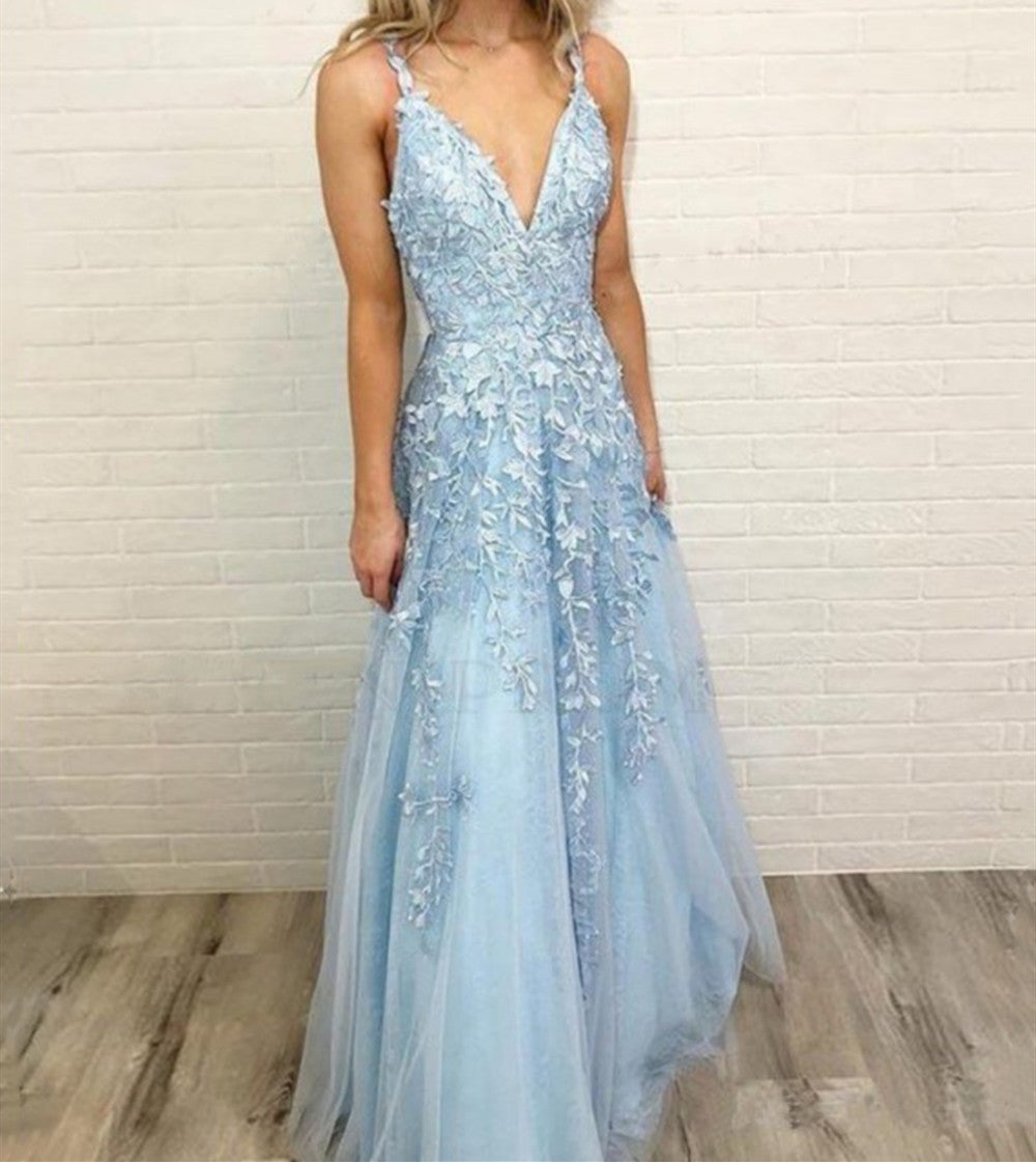 Vestido de fiesta largo con escote en V, tirantes finos, tul y espalda abierta